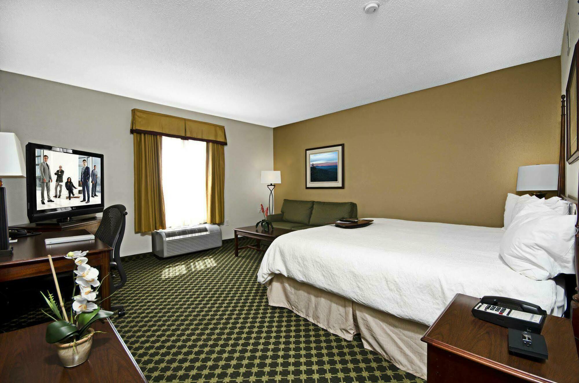 Hampton Inn Christiansburg/Blacksburg Δωμάτιο φωτογραφία